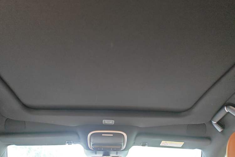 Used XPeng G9 2022 702 Max Headliner