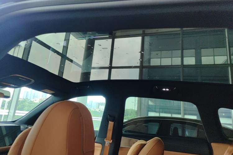 Used XPeng G9 2022 702 Max Headliner