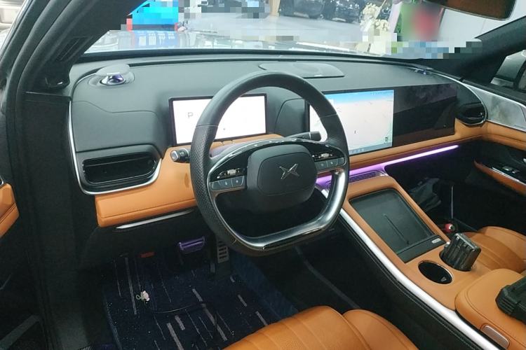 Used XPeng G9 2022 650 Performance Edition Pro Interior 2