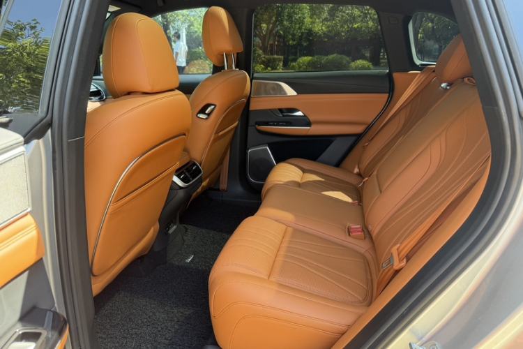 Used XPeng G9 2022 650 Performance Edition Pro Interior 4