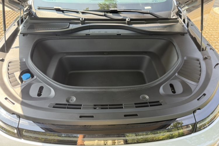 Used XPeng G9 2022 650 Performance Edition Pro Interior 6