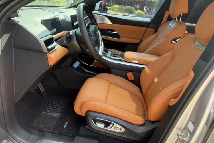 Used XPeng G9 2022 650 Performance Edition Pro Left Front Seat