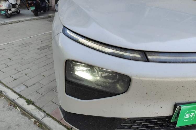 Used XPeng G9 2022 570 Pro Right Front Headlight