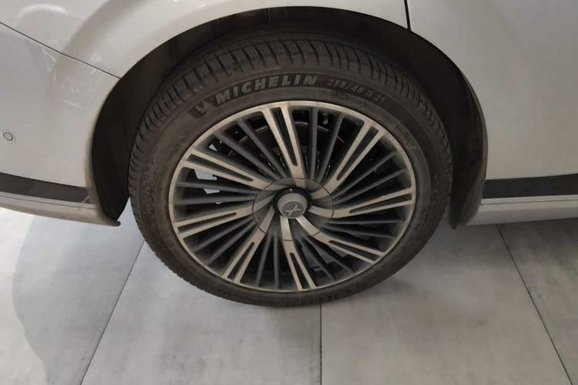 Used XPeng G9 2022 570 Max Right Rear Wheel Hub