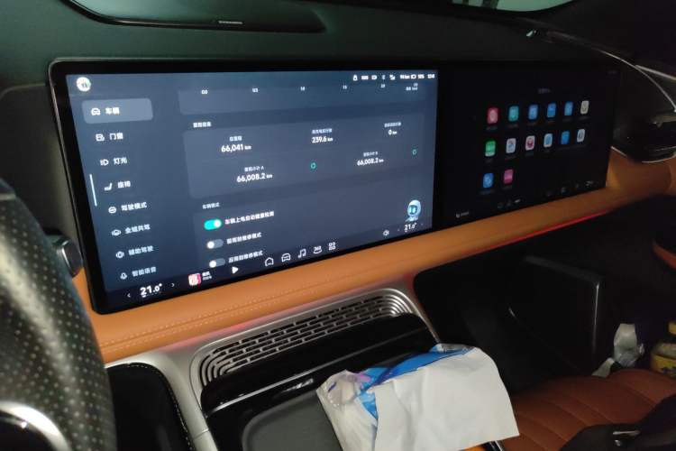 Used XPeng G9 2022 650 Performance Edition Max Audio And AC Panel