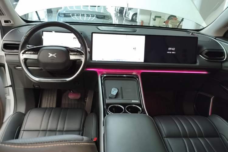 Used XPeng G9 2022 702 Pro Center Console