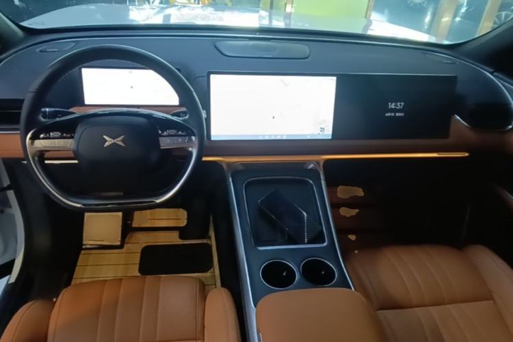 Used XPeng G9 2022 702 Pro Center Console