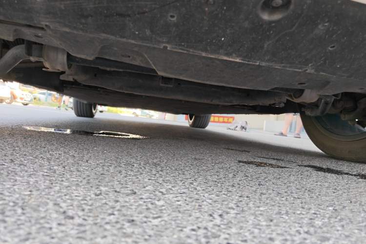 Used XPeng G9 2022 702 Pro Chassis Front