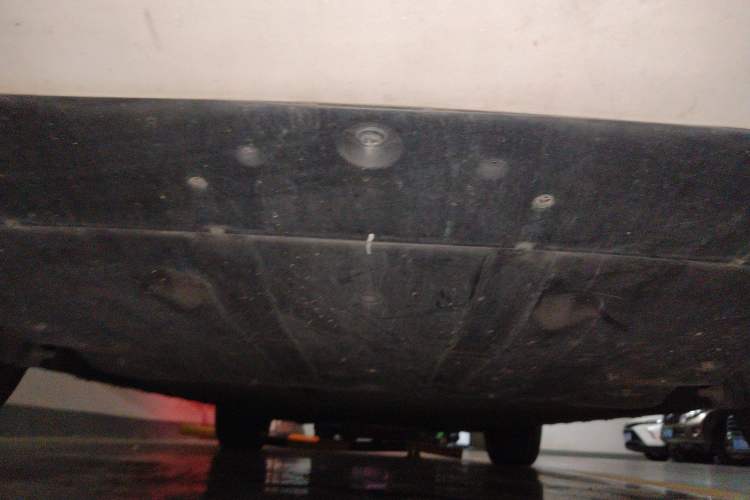 Used XPeng G9 2022 702 Pro Chassis Front