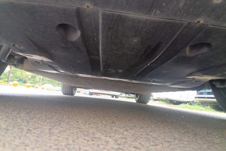 Used XPeng G9 2022 702 Pro Chassis Front