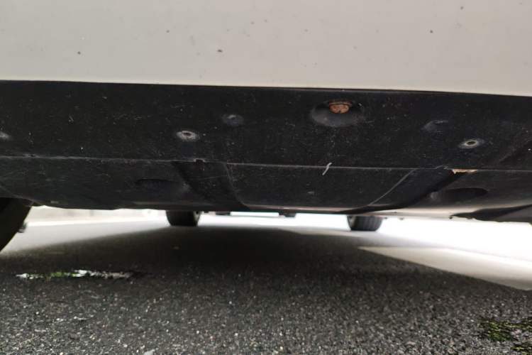 Used XPeng G9 2022 570 Pro Chassis Front