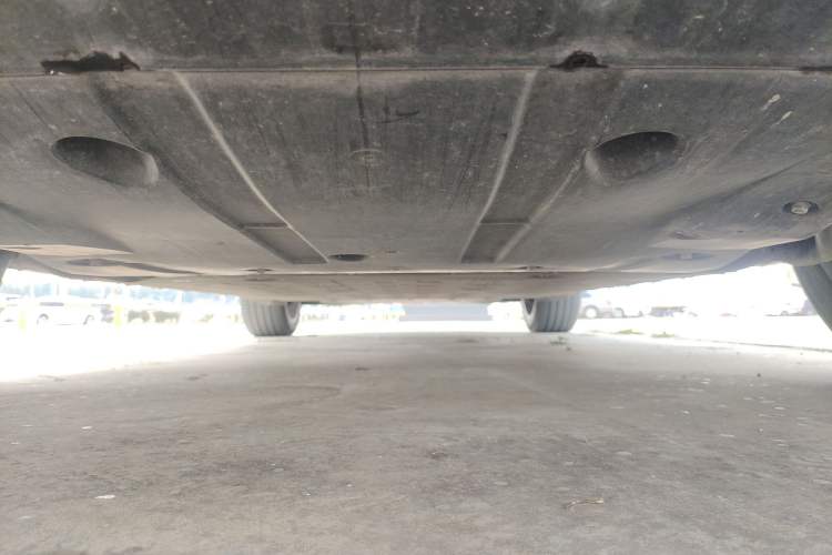Used XPeng G9 2022 702 Pro Chassis Front