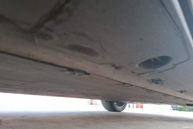 Used XPeng G9 2022 702 Pro Chassis Front Left