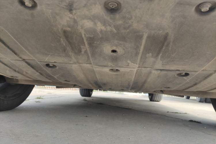 Used XPeng G9 2022 702 Pro Chassis Rear