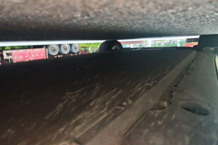 Used XPeng G9 2022 570 Pro Chassis Rear Left