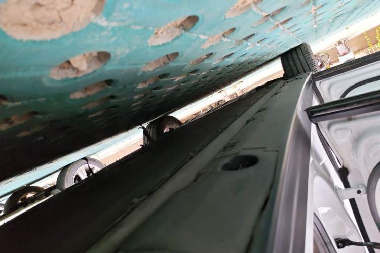 Used XPeng G9 2022 702 Pro Chassis Rear Left