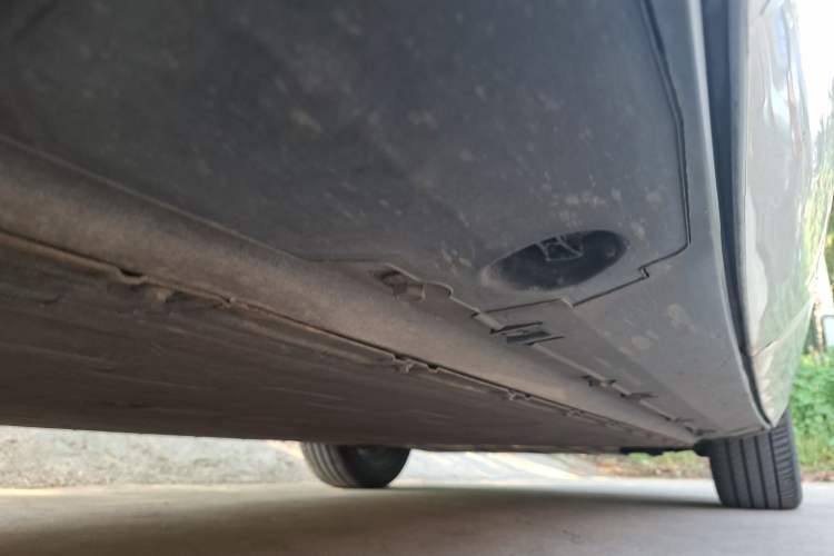 Used XPeng G9 2022 702 Pro Chassis Rear Right