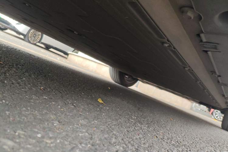 Used XPeng G9 2022 702 Pro Chassis Rear Right