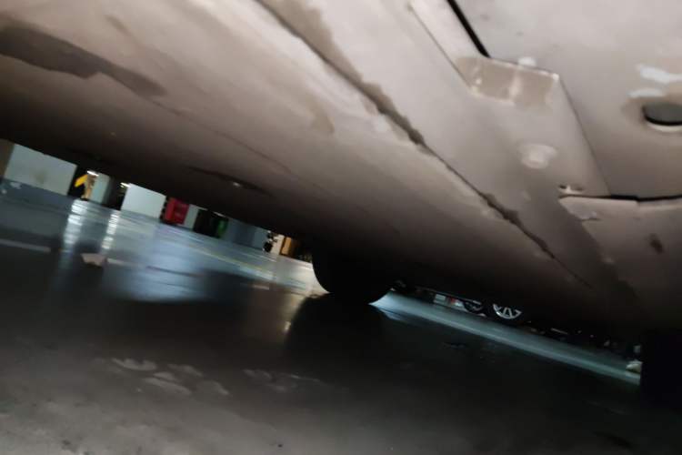 Used XPeng G9 2022 650 Performance Edition Max Chassis Rear Right
