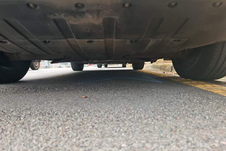 Used XPeng G9 2022 702 Pro Chassis Rear