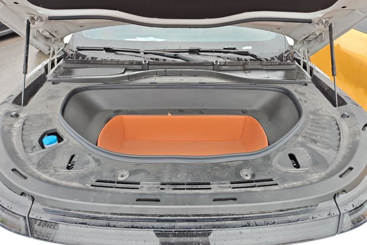 Used XPeng G9 2022 702 Max Engine Bay