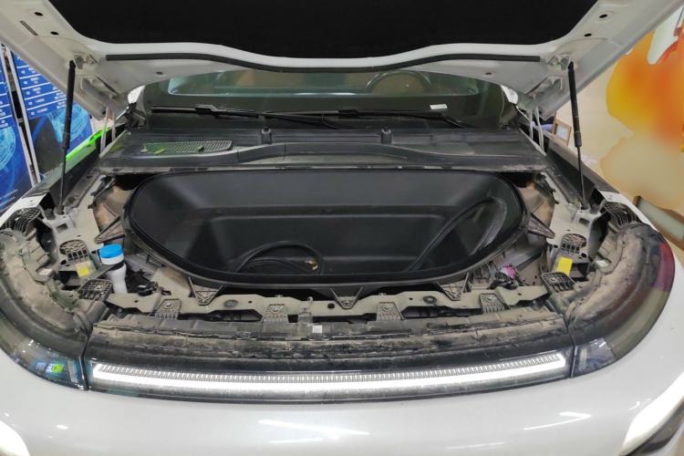 Used XPeng G9 2022 570 Pro Engine Bay