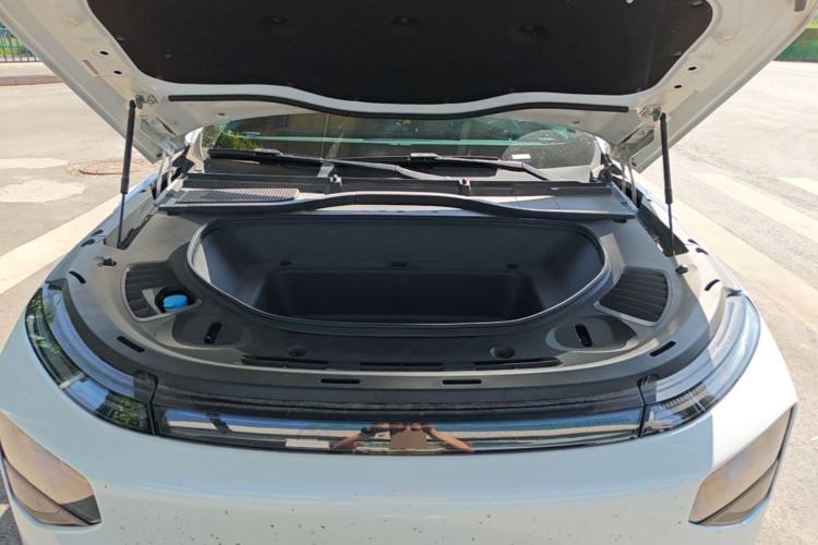 Used XPeng G9 2022 702 Pro Engine Bay