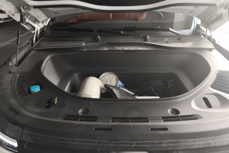 Used XPeng G9 2022 702 Pro Engine Bay
