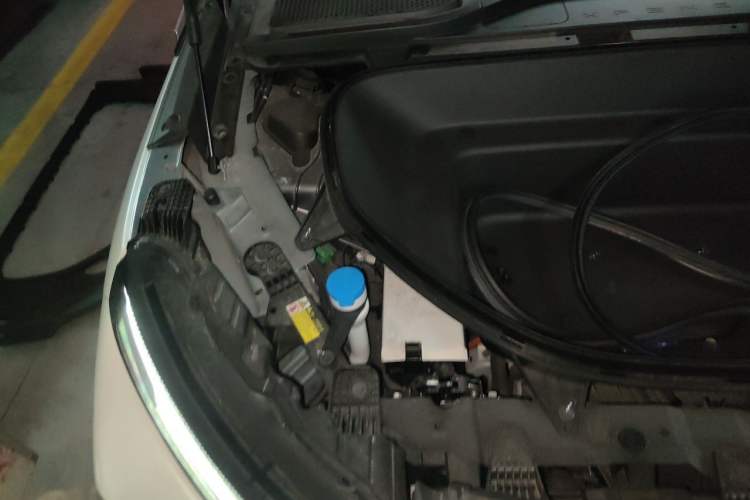 Used XPeng G9 2022 650 Performance Edition Max Engine Bay Right