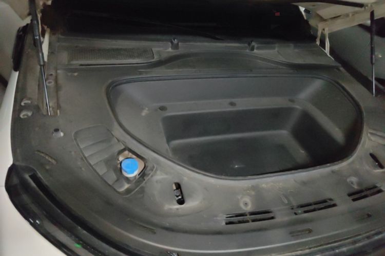 Used XPeng G9 2022 650 Performance Edition Max Engine Bay Right