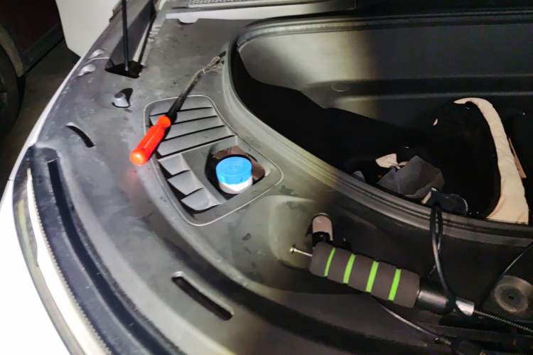 Used XPeng G9 2022 650 Performance Edition Max Engine Bay Right