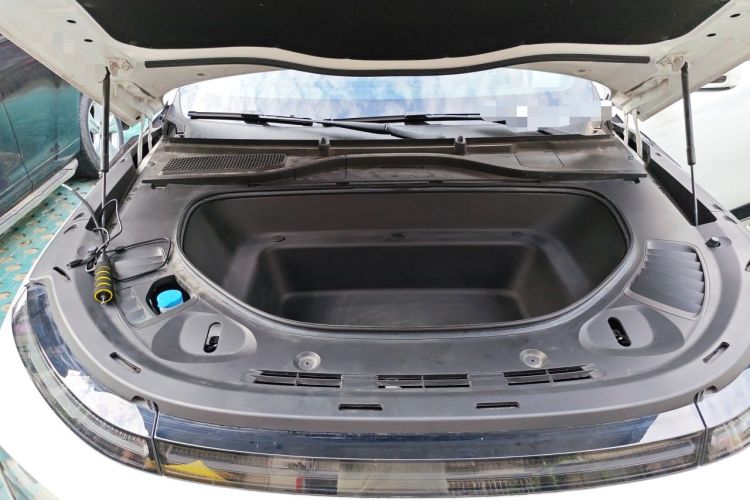 Used XPeng G9 2022 702 Pro Engine Bay