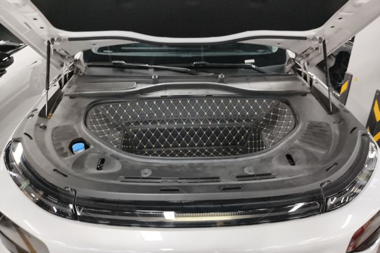 Used XPeng G9 2022 702 Pro Engine Bay