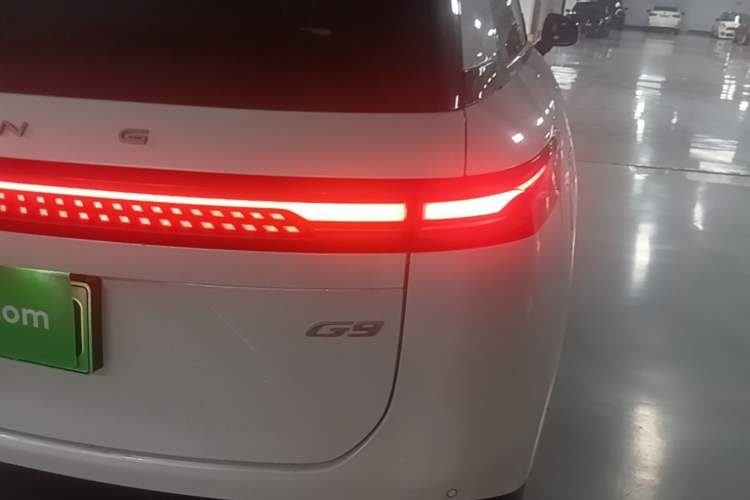 Used XPeng G9 2022 702 Max Exterior 3