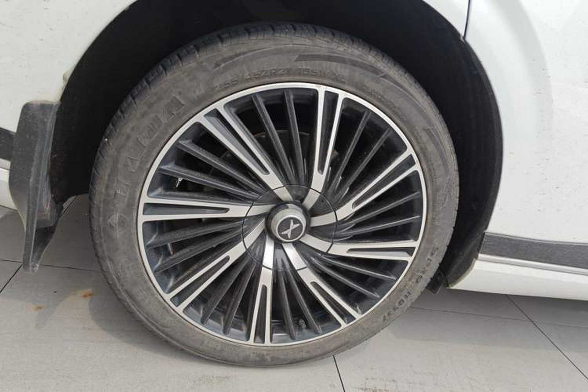 Used XPeng G9 2022 570 Pro Exterior 5