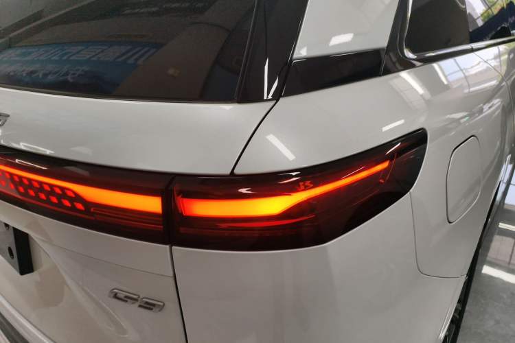 Used XPeng G9 2022 570 Pro Exterior 7