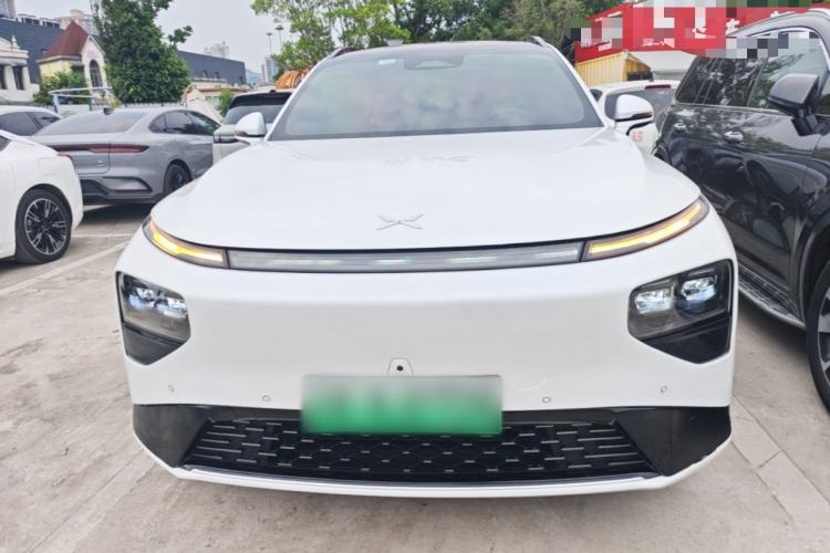 Used XPeng G9 2022 702 Pro Front