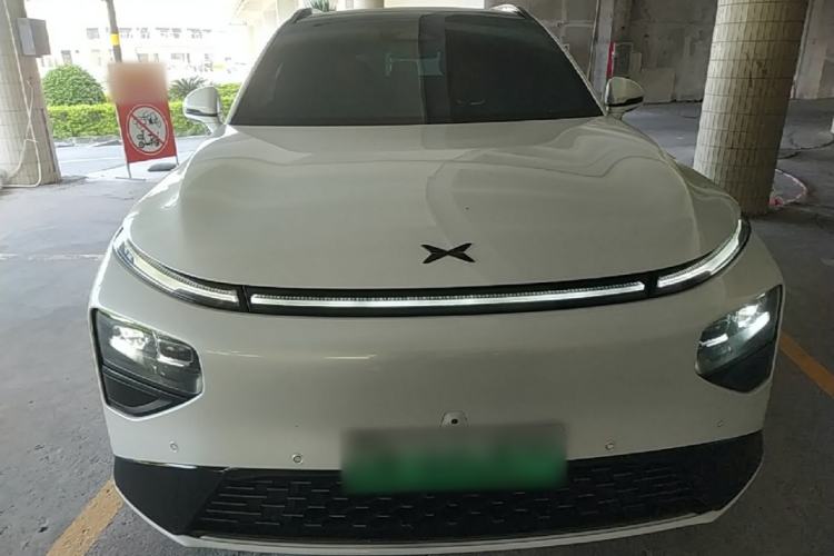 Used XPeng G9 2022 650 Performance Edition Pro Front