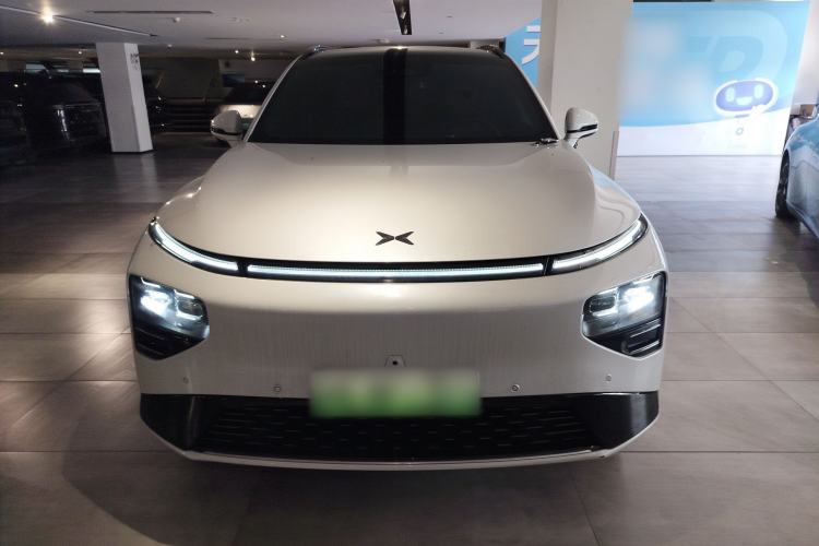 Used XPeng G9 2022 650 Performance Edition Max Front