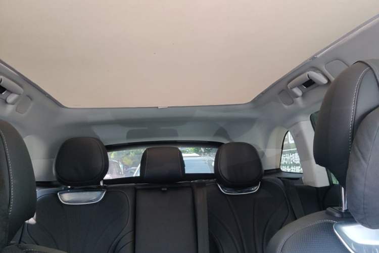 Used XPeng G9 2022 650 Performance Edition Max Headliner