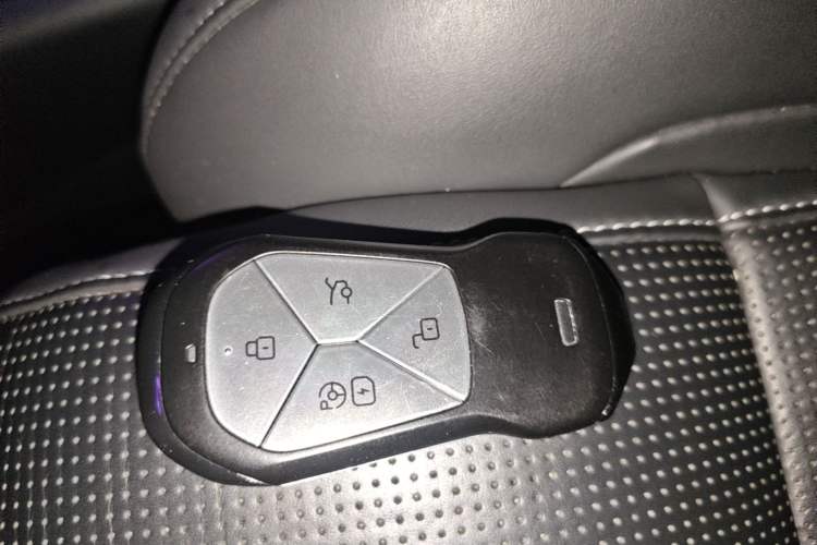 Used XPeng G9 2022 702 Pro Interior 1