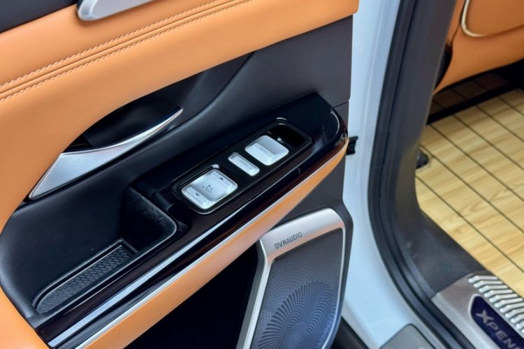 Used XPeng G9 2022 702 Pro Interior 11