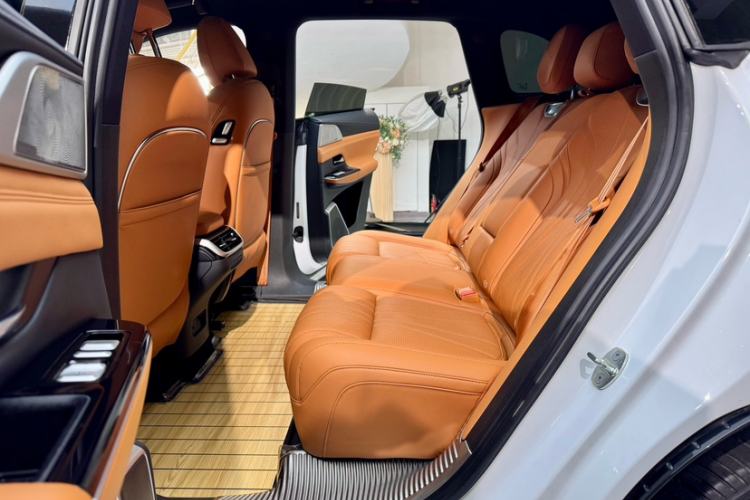Used XPeng G9 2022 702 Pro Interior 2