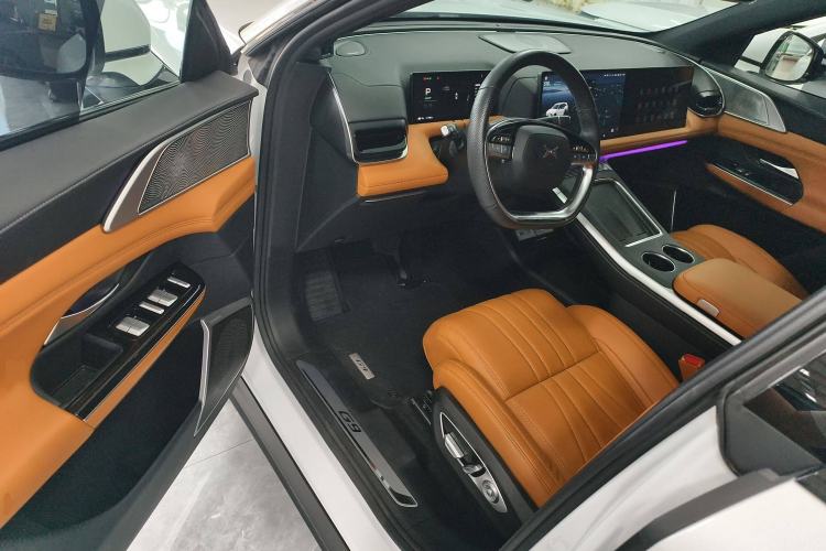 Used XPeng G9 2022 570 Pro Interior 3
