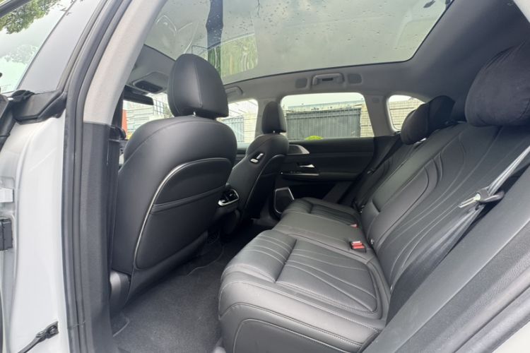 Used XPeng G9 2022 702 Max Interior 3