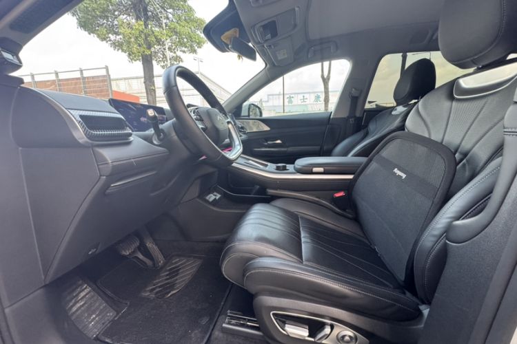 Used XPeng G9 2022 702 Pro Interior 4