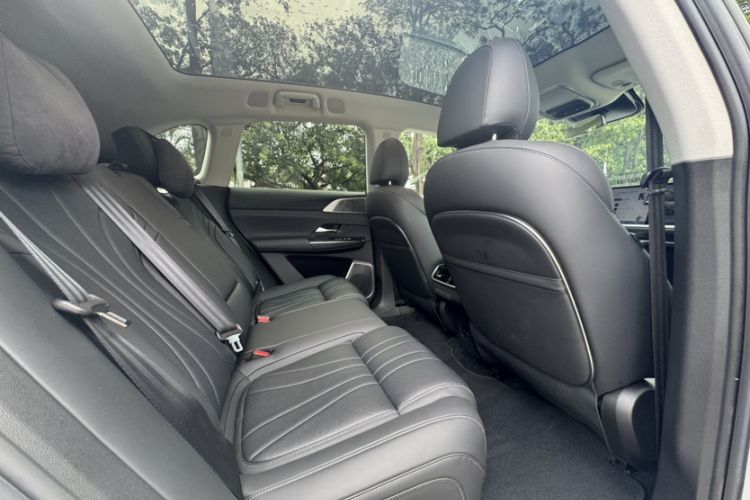 Used XPeng G9 2022 702 Max Interior 5