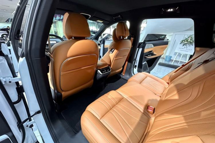 Used XPeng G9 2022 702 Max Interior 5