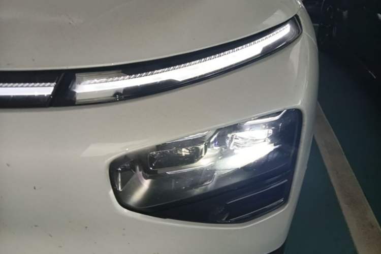 Used XPeng G9 2022 702 Max Left Front Headlight