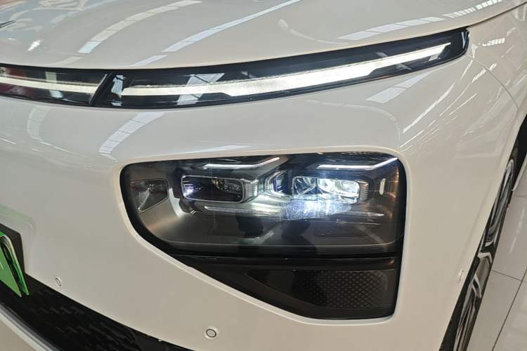Used XPeng G9 2022 702 Max Left Front Headlight